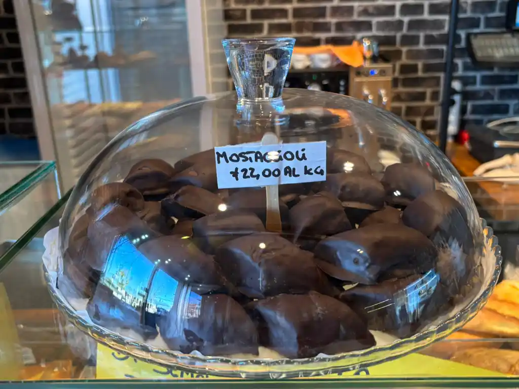 Dolci da forno, Mustaccioli, di Marvin focacceria e forno artigianale salentino, Gallipoli